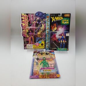 Action figure lot of 3 mix